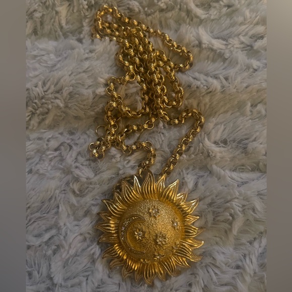 ⚠️RARE⚠️ CHRISTIAN DIOR VINTAGE SUN MOON AND STARS CELESTIAL BROOCH/NECKLACE - Picture 1 of 4